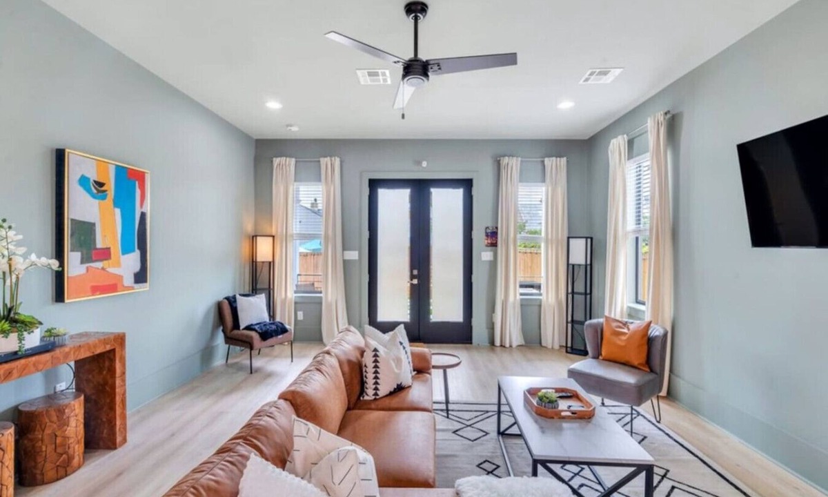 Tulane - Gravier House | Charming 5BR Retreat near City Park in New Orleans