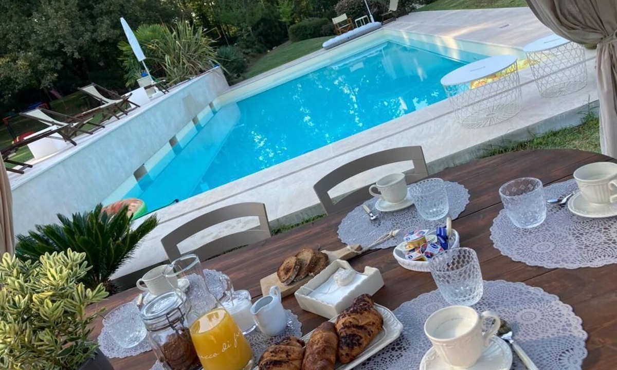 Bientina House | Charming accommodation in the Tuscan countryside
