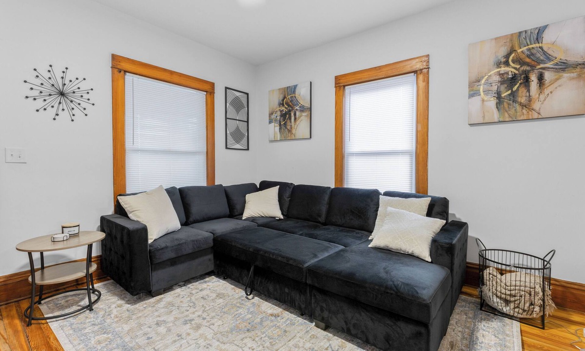 Creston Heights House | Charming and Convenient Stay on Carrier St – Perfect Location for Your Trip!