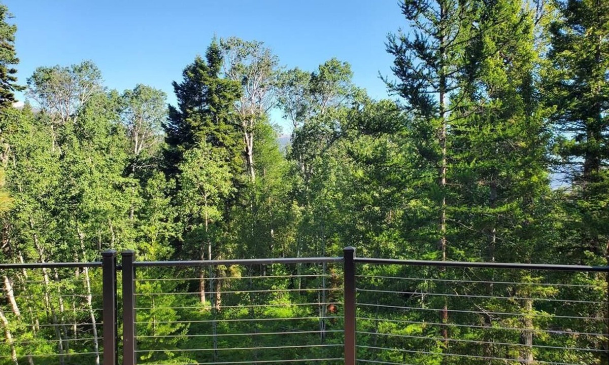 Victor House | Charming and eclectic 4 Bedroom Home in Victor with countless amenities