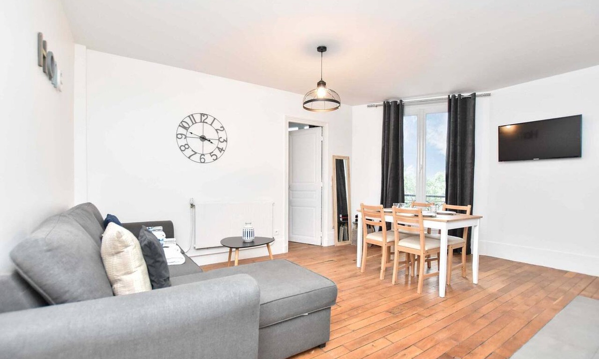Quartier Saint-Ambroise Apartment | Charming apartment - 1BR/5P - OpÃ©ra Garnier