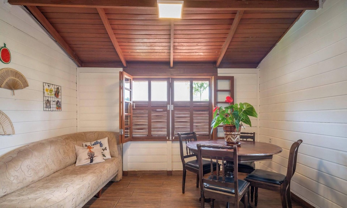 Itacorubi Apartment | Charming Apartment Just Minutes From Ufsc Itb0057