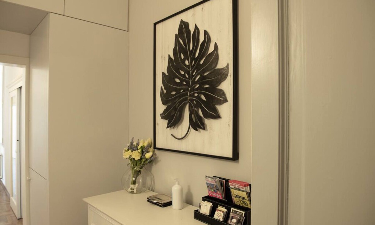Lungarno del Tempio Apartment | Charming apartment in Florence with private balcony and car parking (on payment