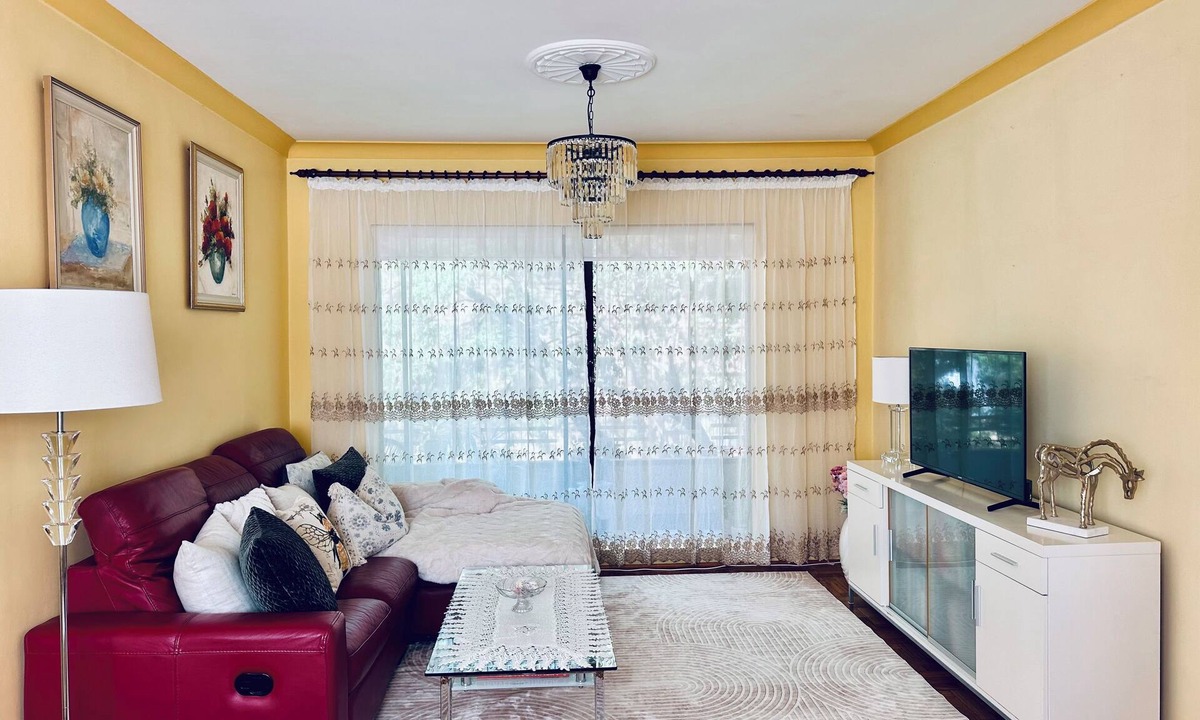 Randwick Apartment | Charming apartment with green aspects in vibrant Randwick