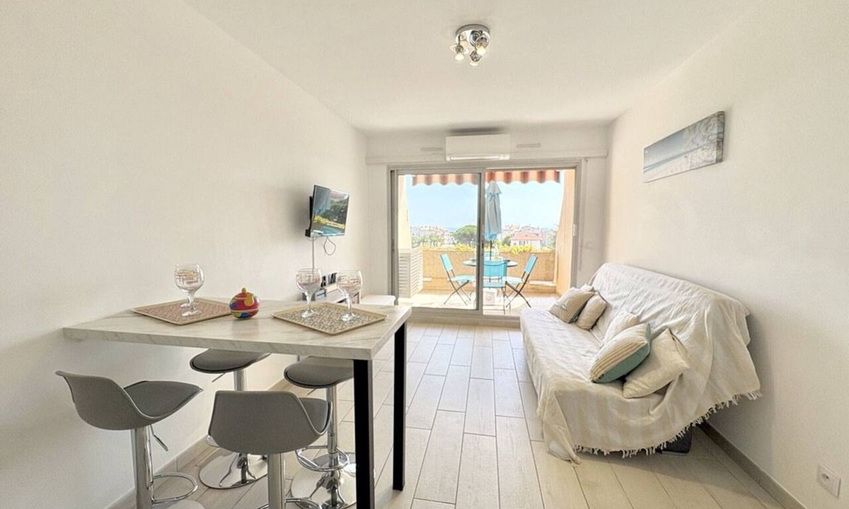 Plaine de la Brague Apartment | Charming apartment with sea view - 4 guests