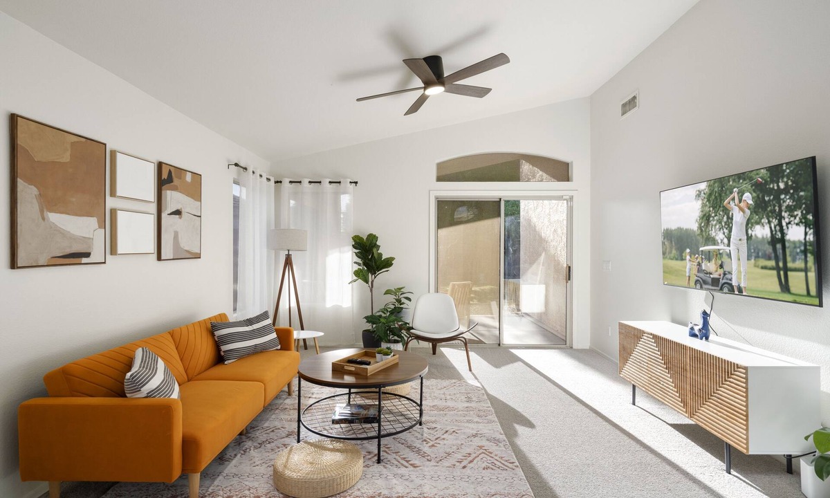 Sierra Verde at Arrowhead Ranch House | Charming Arrowhead House - 15 min to Stadium
