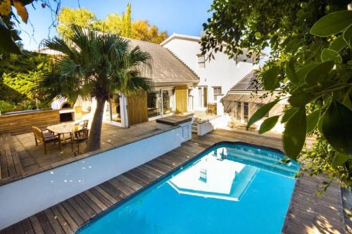 Somerset West House | Charming B&B