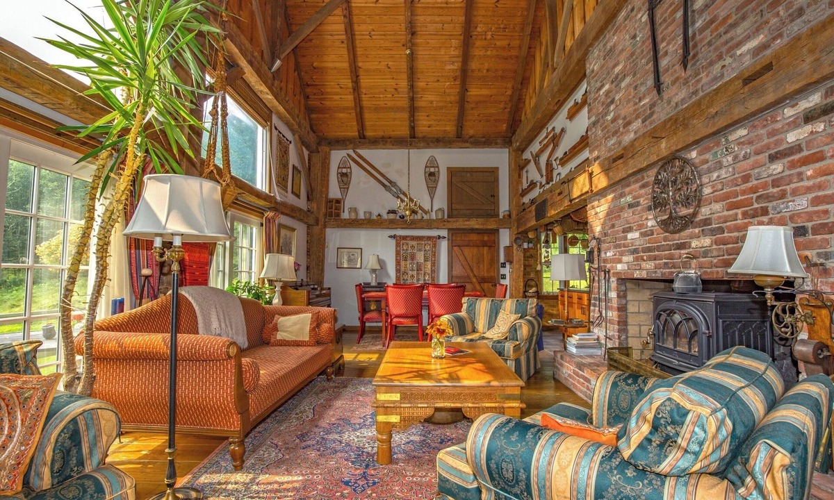 Williamstown House | Charming Barn Home Near Jiminy Peak