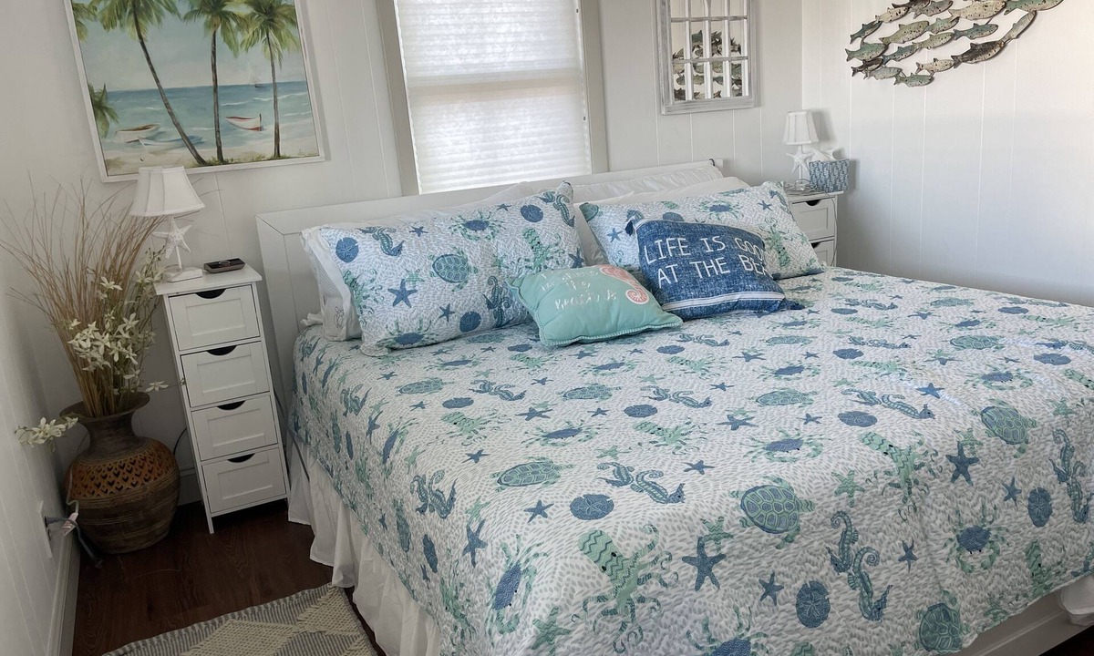Little Nahant Cottage | Charming Beach Cottage