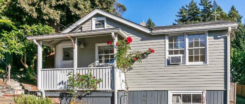 Richmond Beach House | Charming Beach Cottage with Ocean Views & Sauna