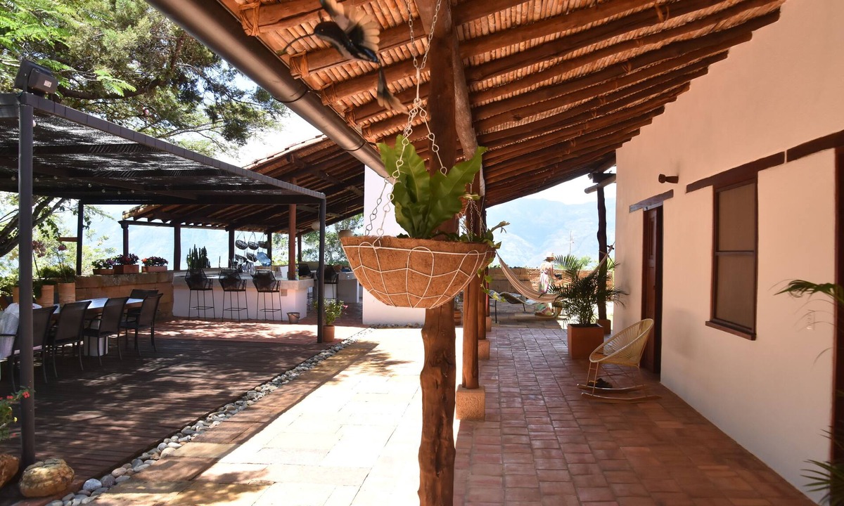 Barichara Bed & Breakfast | Charming bed & breakfast with personal touch and an amazing view.