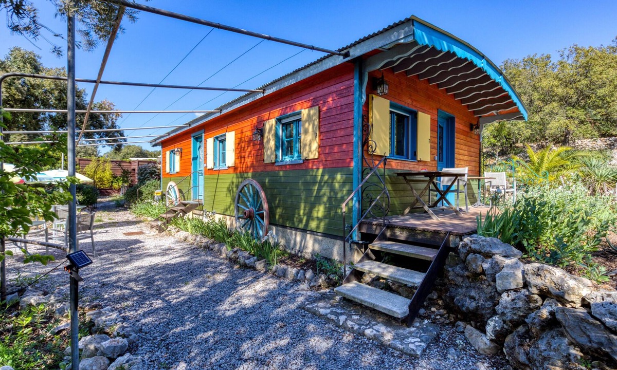 Aniane House | Charming Bohemian Retreat with Pool and Stunning Views in Nature