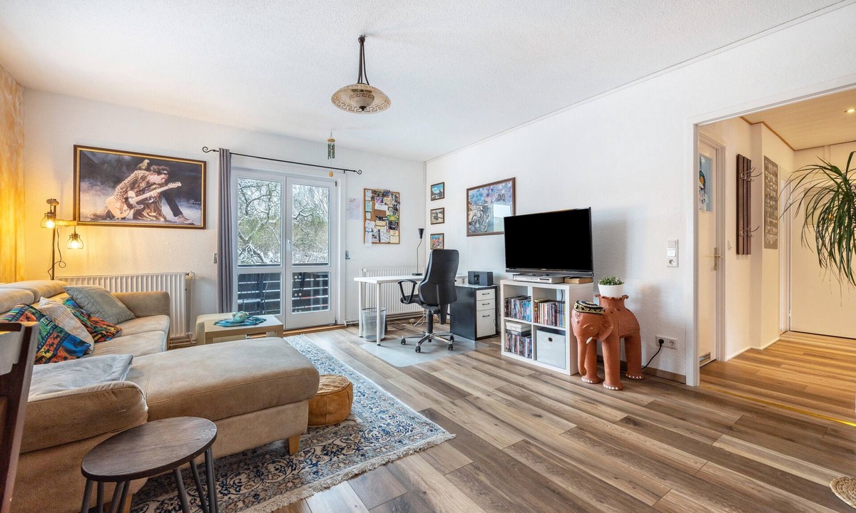 Waldheim Apartment | Charming Boutique Apartment with Balcony and Wi-Fi