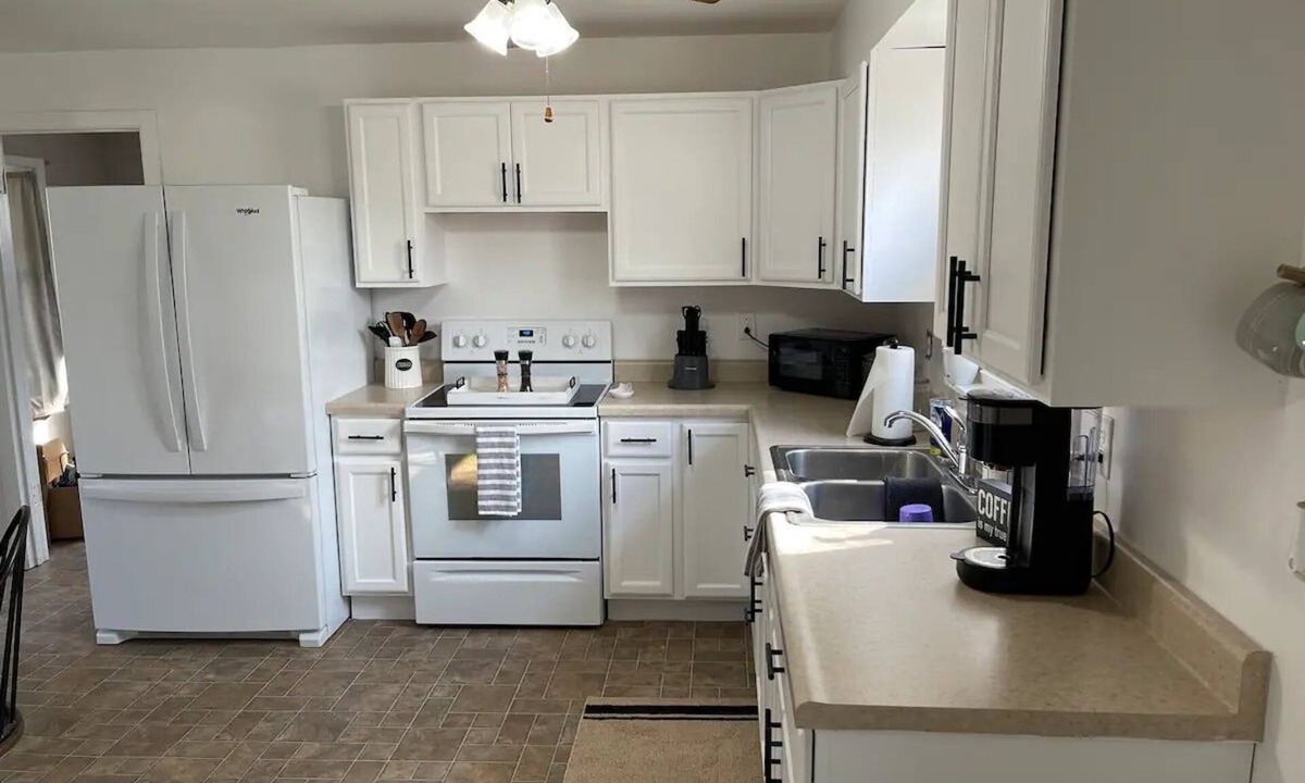 Douglas County House | Charming Bungalow Nestled in the Heart of Amish Country!