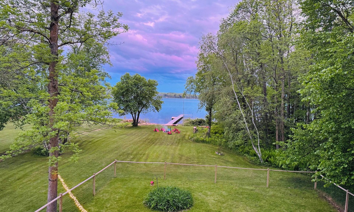 Ossipee Cabin | Charming Cabin on Beautiful Mission Lake!