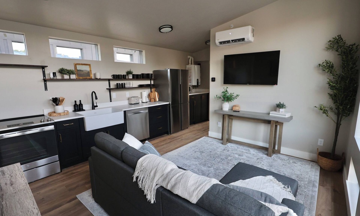 South Weber Cabin | Charming cabin with full RV resort access incl, WiFi in welcoming South Weber