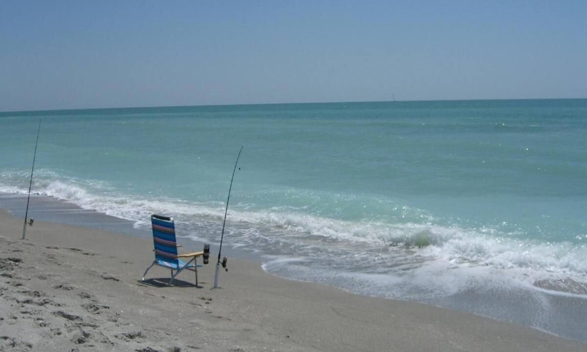 Wulfert Cottage | Charming Captiva Cottage with private pool, 300 steps from beach