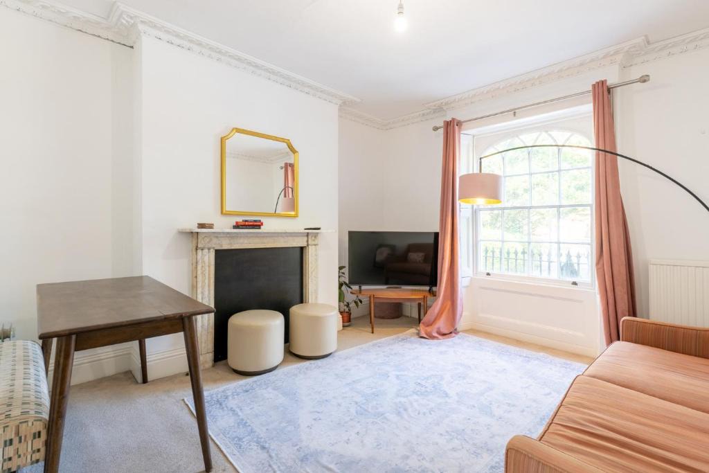 Islington Apartment | Charming & Central 2BD Flat - Islington