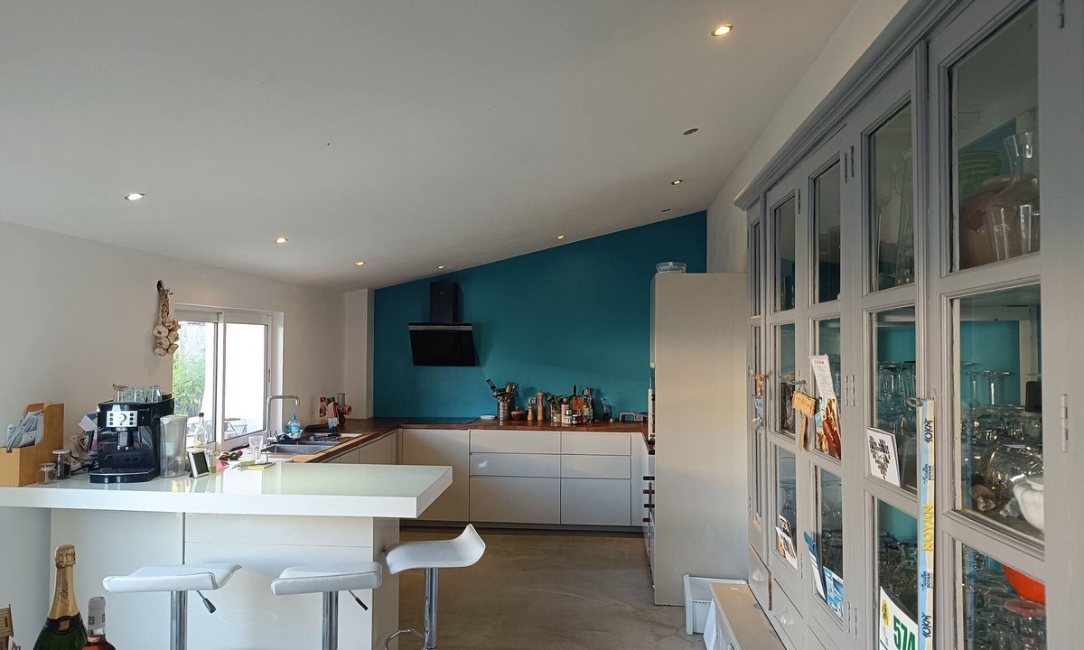 Royan House | Charming Charentaise house Royan air-conditioned sleeps 12