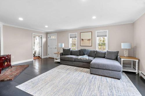 West Barnstable House | Charming Coastal Home with Fire Pit & Patio in Barnstable, Massachusetts