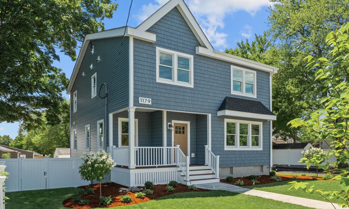 Pine Point House | Charming Colonial, 5 Bedrooms, 3 Full Baths, 3,200 + Sq Ft, Finished Basement