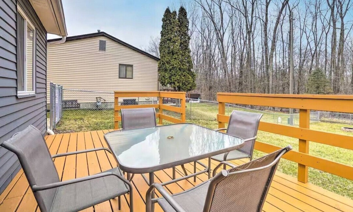 Columbus House | Charming Columbus Home about 7 Mi to Ohio State!
