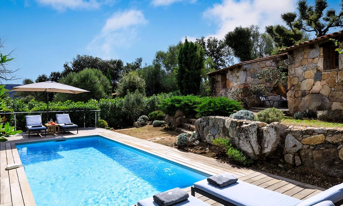 Sotta Villa | Charming Converted Bergerie near Shops, Restaurants and Porto Vecchio