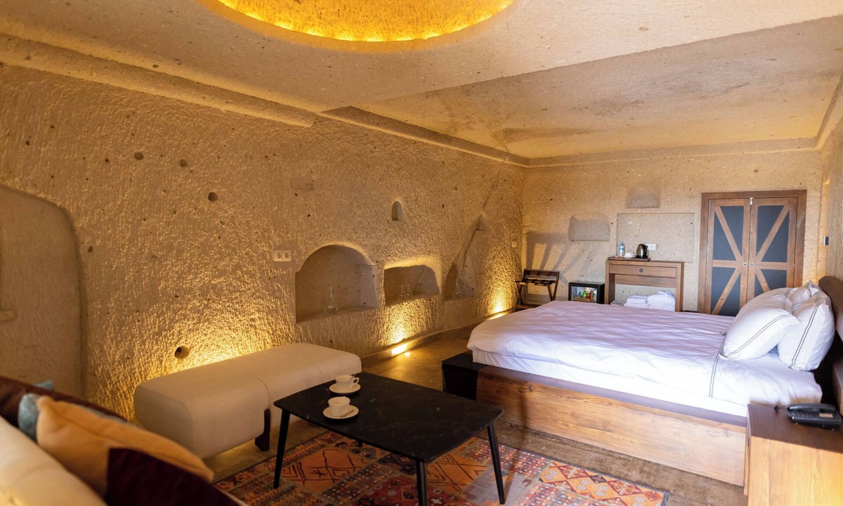Uchisar Apartment | Charming Corner Cave Suite 103