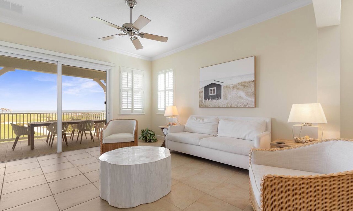 Palm Coast Condo | Charming Corner Condo #135 with Ocean & Golf Course Views at Cinnamon Beach