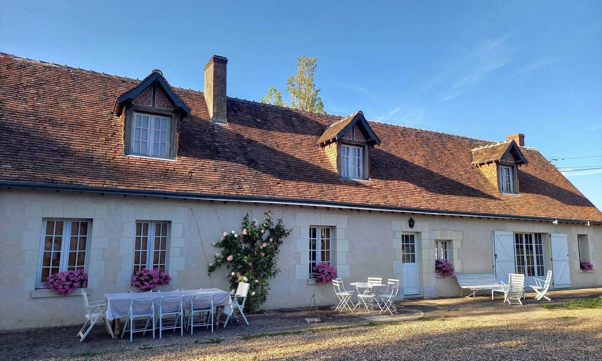 Prunay-Cassereau Cottage | Charming cottage, absolute calm and big swimming-pool close to the Loire castles