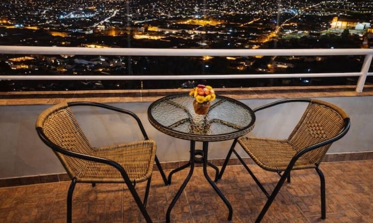 Cusco Cabin | Charming cottage in San Blas with 360° panoramic view of Cusco