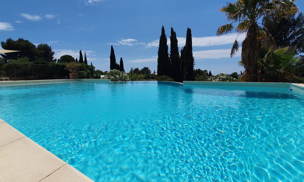 Ceyreste House | Charming cottage *, Superb sea view, Spa, Large swimming pool, Golf