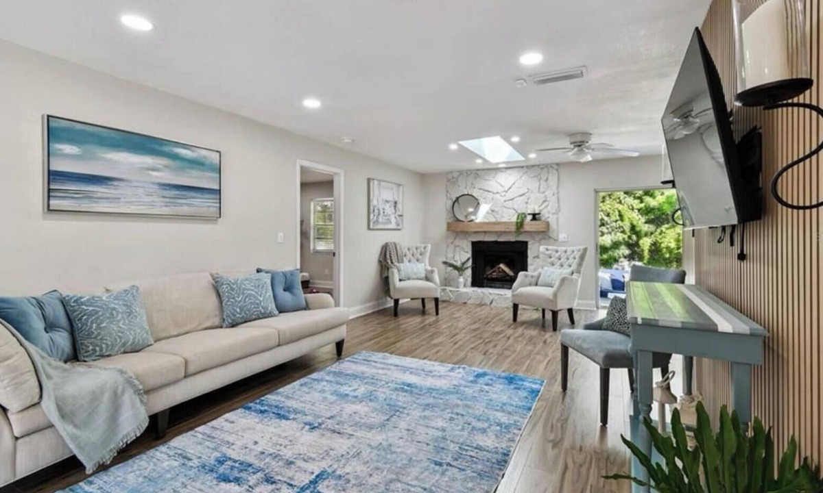 Safety Harbor Cottage | Charming cottage in Safety Harbor Enjoy With family and Friends