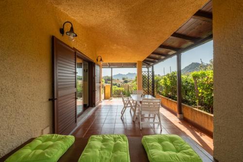 Palau House | Charming Cottage with Terrace - 300m from the Beach - Private Parking