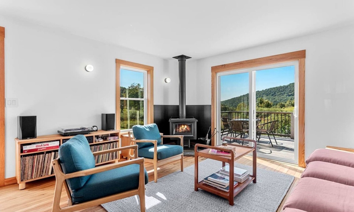 De Lancey House | Charming Countryside Escape with Forest Trails & Cozy Comfort in Walton, New York