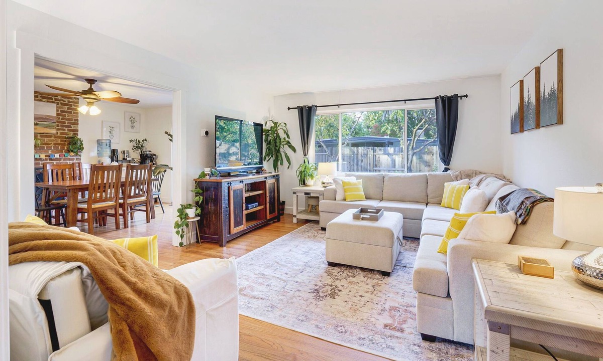 Davis House | Charming Davis Retreat: Cozy & Central