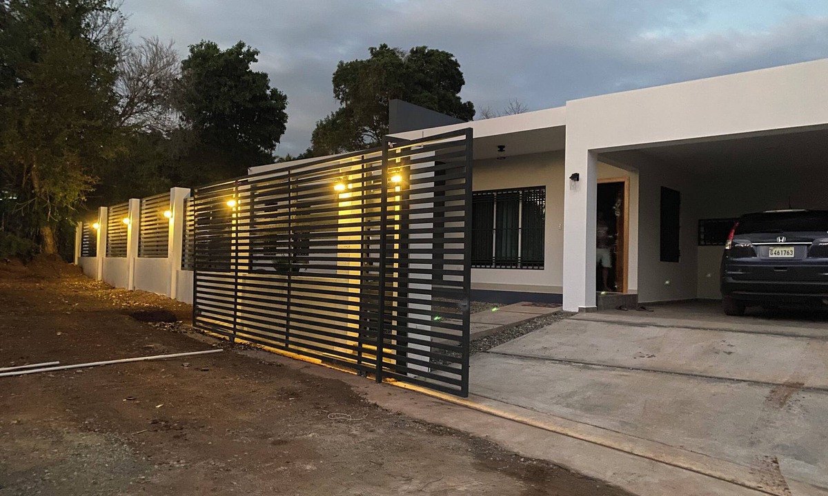 San Jose de las Matas House | Charming 2-bedroom house with WiFi and AC in terrific San José de las Matas