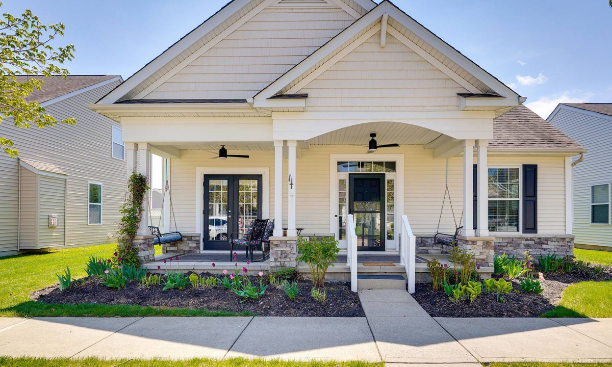 Tuttle West House | Charming Dublin Vacation Rental: 17 Mi to Columbus