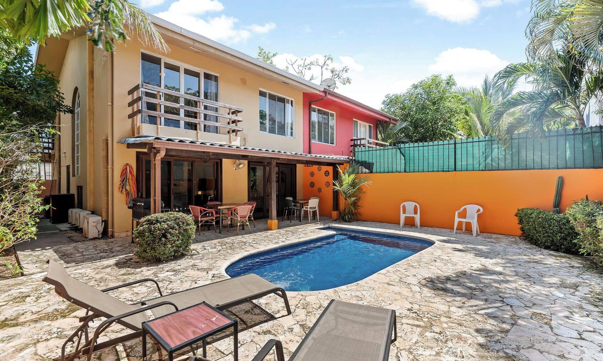 Potrero House | Charming Duplex in Playa Potrero’s Surfside Community, with a Private Pool, Cozy Interior & Walkable Access to the Beach