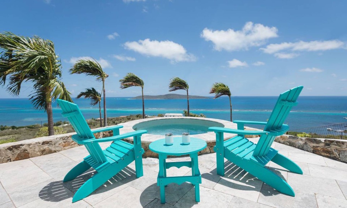 Cotton Valley House | Charming East Guesthouse - Panoramic Sea Views