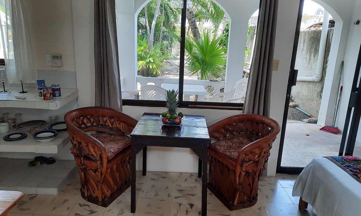 Colonia Salina Chica Apartment | Charming , Economical Studio in wonderful Isla Mujeres with AC, WiFi