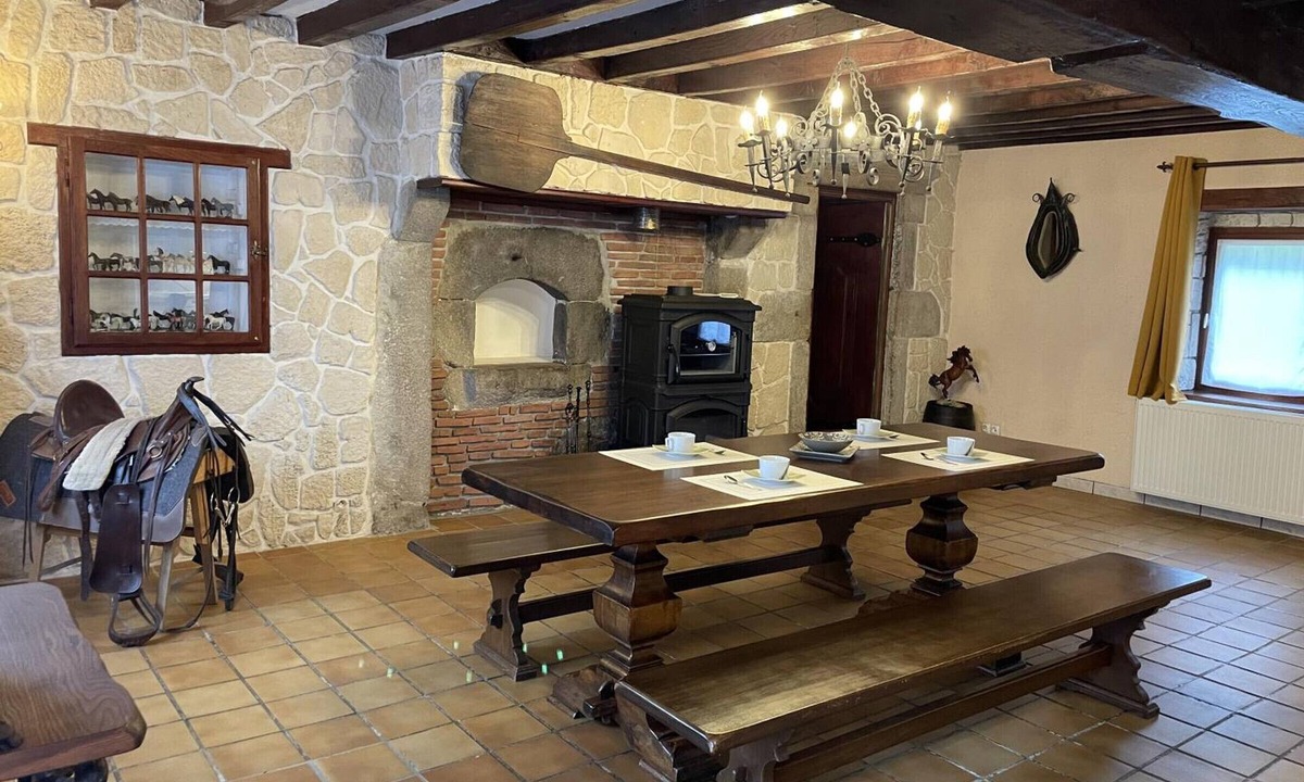 Hyds Cottage | Charming farmhouse with modern comforts between Néris-les-Bains and Montluçon