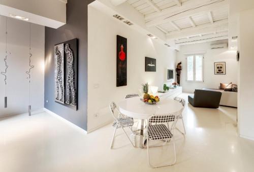 Ferrara Historic Centre House | Charming Flat in centro a Ferrara con posto auto