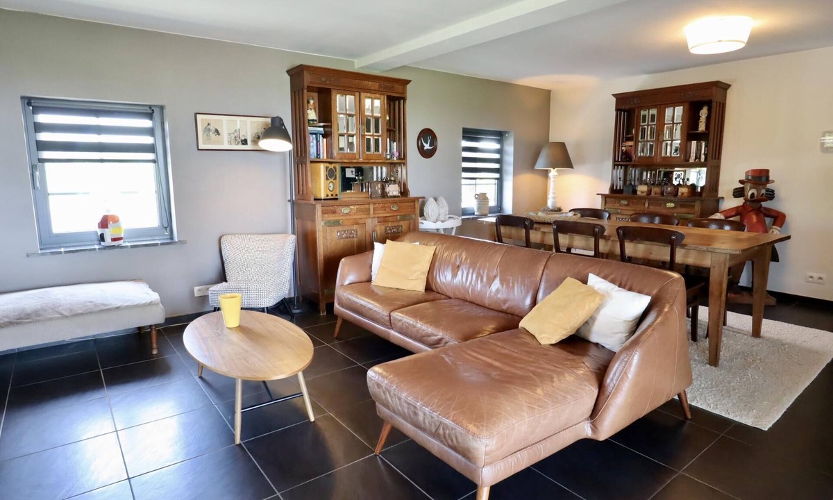 Houffalize House | Charming flat with stunning views