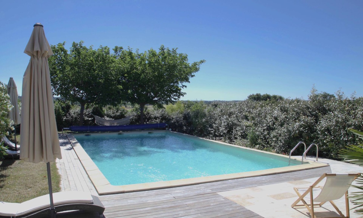 Bourdic Cottage | Charming gîte with heated pool on a wine estate in Uzès