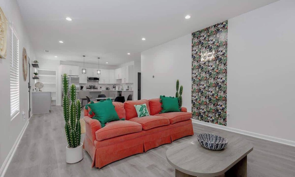 Braselton Apartment | Charming Hideaway w/KingBed Firepit Near RoadATL