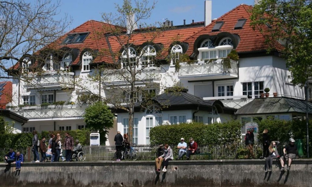 Herrsching am Ammersee House | Charming Holiday Home in Herrsching