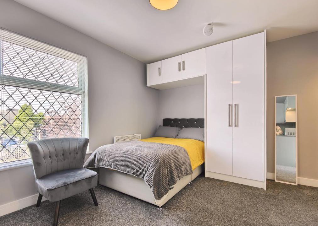 Hazel Grove Apartment | Charming Holiday Studio in Hazel Grove - Self Catering Apartment 2
