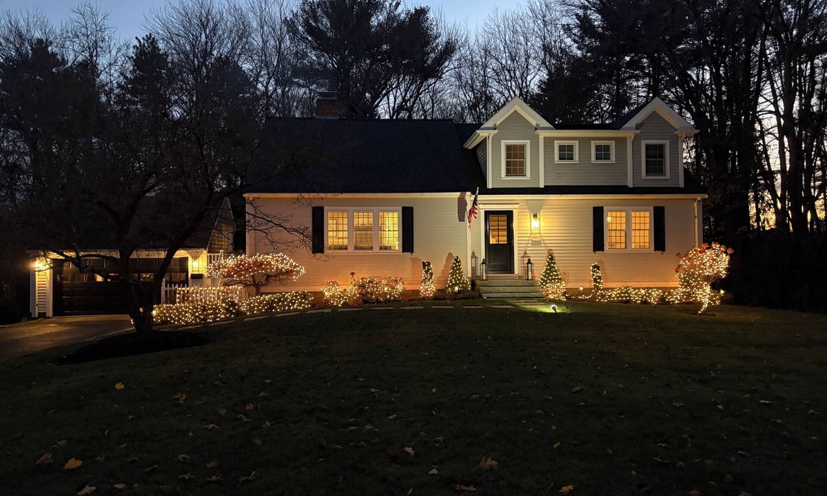 Hingham House | Charming home in beautiful Hingham. Available during the World Cup this summer.