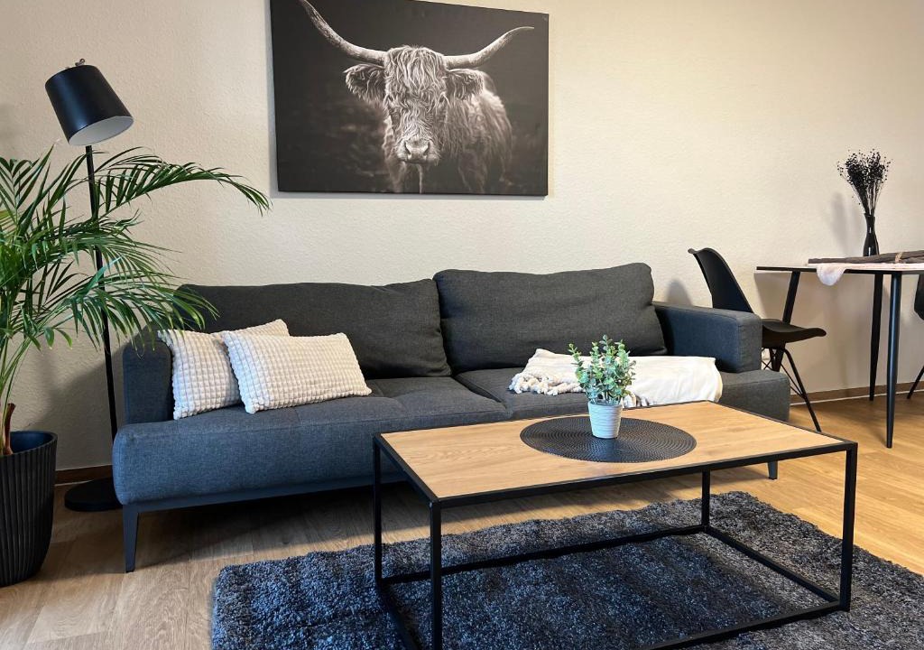 Weyhausen Apartment | Charming Homes - Studio 25